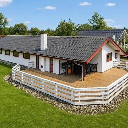 40587-juelsminde-pot-strandby-120 * Sonderby (Midtjylland)